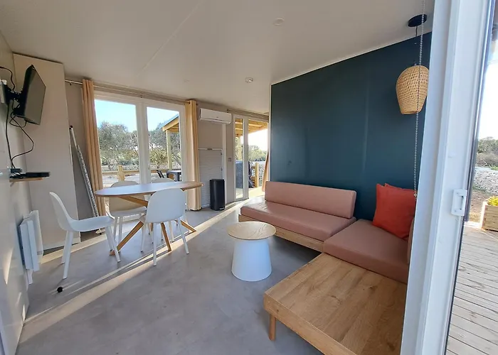 N * 1 Au Coeur Du Maquis Chalet *